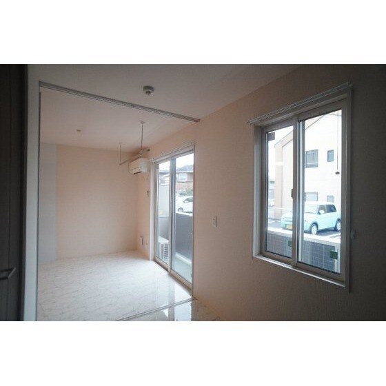 グラン・ブルーエスターテ矢中の物件内観写真