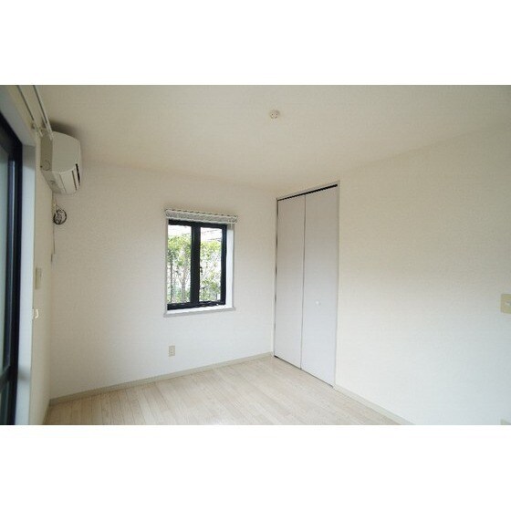 メゾン・ひこばえの物件内観写真