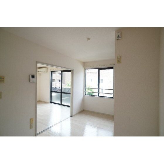 メゾン・ひこばえの物件内観写真