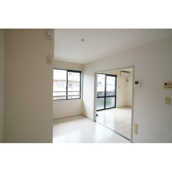 メゾン・ひこばえの物件内観写真