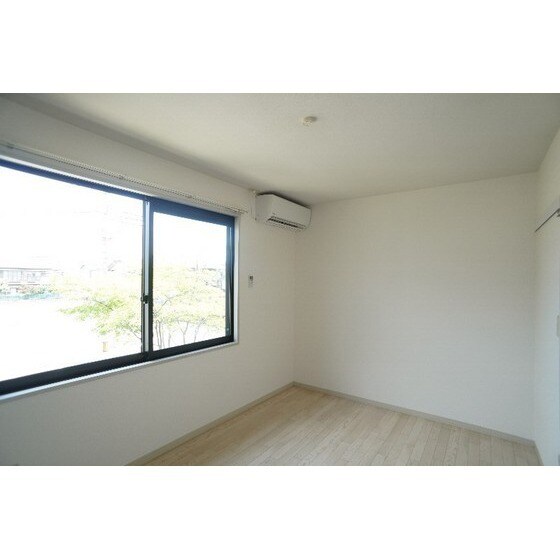 メゾン・ひこばえの物件内観写真