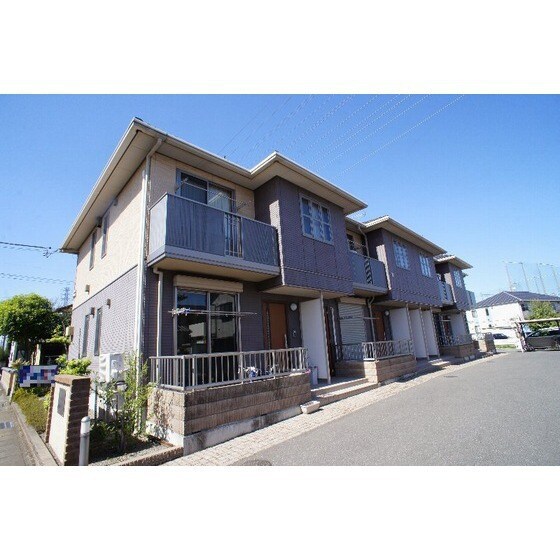 モン・リヴィエールの物件外観写真