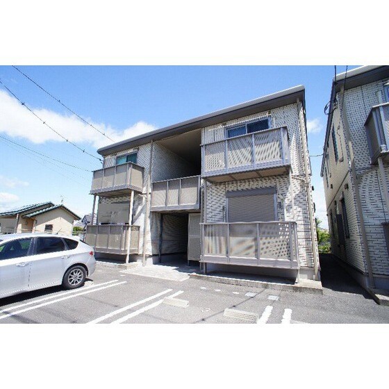 ルミエールの物件外観写真