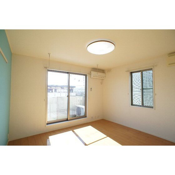 ルミエールの物件内観写真