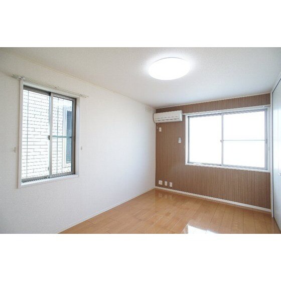 ルミエールの物件内観写真