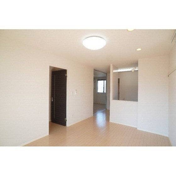 ネオシティＤの物件内観写真