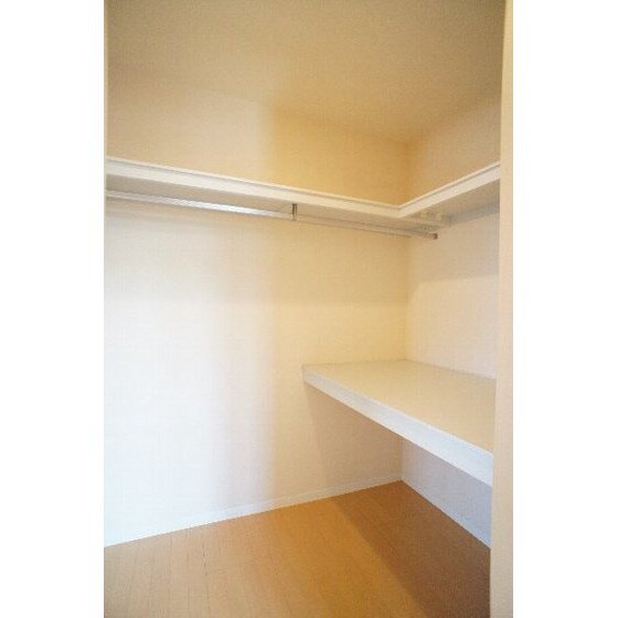 ウィステリアＢの物件内観写真