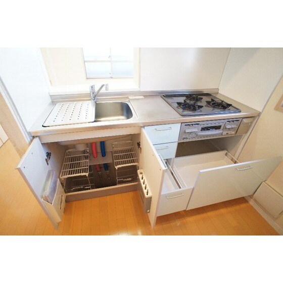 ウィステリアＢの物件内観写真