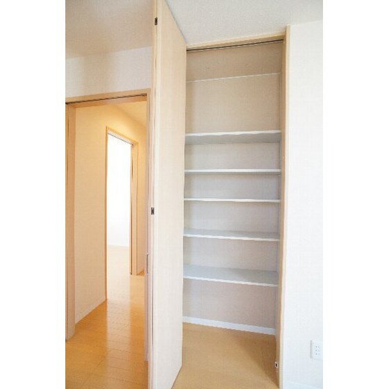 ウィステリアＢの物件内観写真