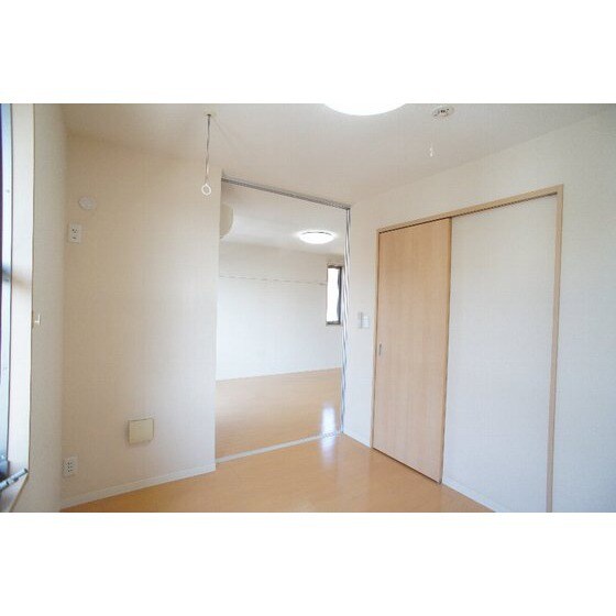 ウィステリアＢの物件内観写真