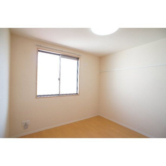 ウィステリアＢの物件内観写真