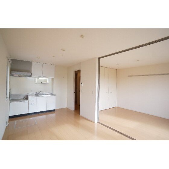 プリムヴェールの物件内観写真