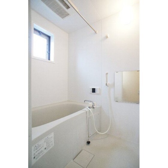 カルミアAの物件内観写真