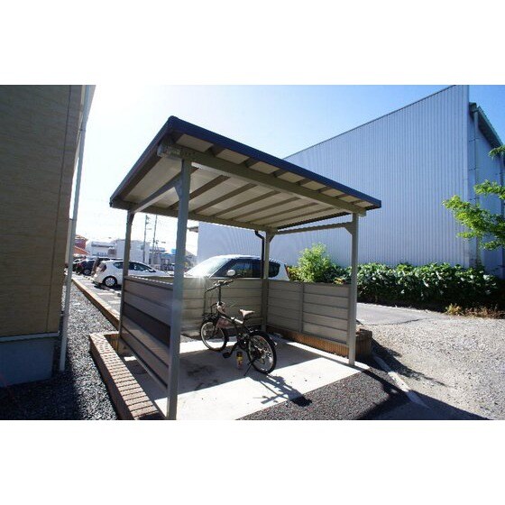 カルミアAの物件外観写真