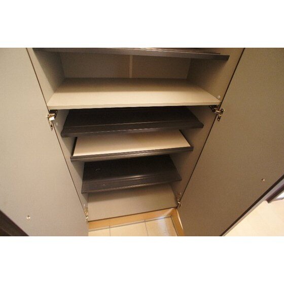 カルミアAの物件内観写真