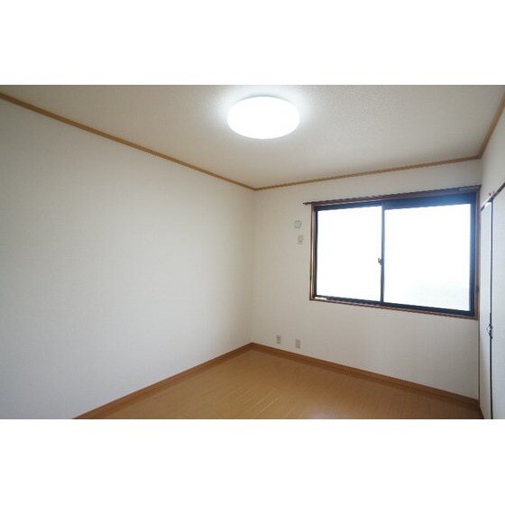 ウェルフィールドＡの物件内観写真