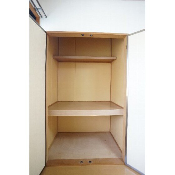 ウェルフィールドＡの物件内観写真