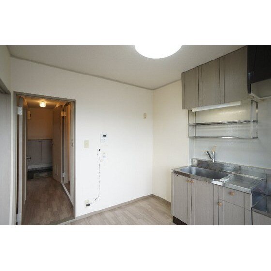 ウェルフィールドＡの物件内観写真