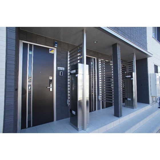 ワイ・ヴィクトワールＡ・Ｂの物件外観写真