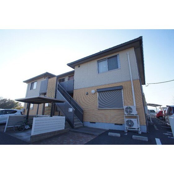 クレスト城の物件外観写真