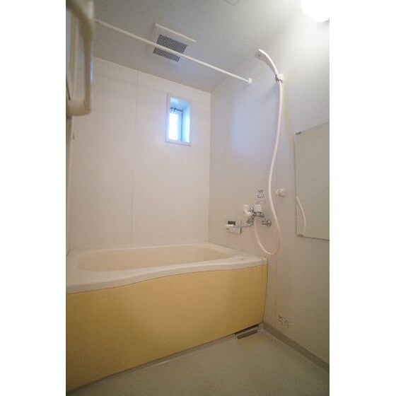 ウィザードＥの物件内観写真