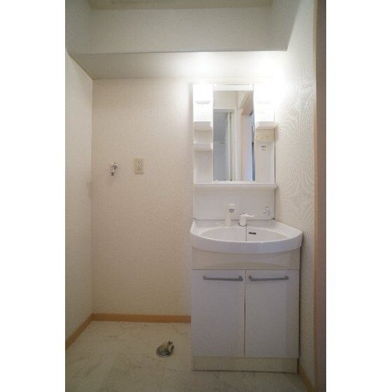 ウィザードＥの物件内観写真