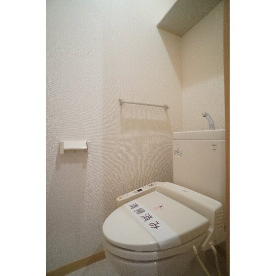 ウィザードＥの物件内観写真