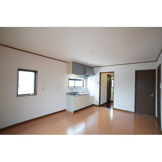 ツインピアⅡの物件内観写真