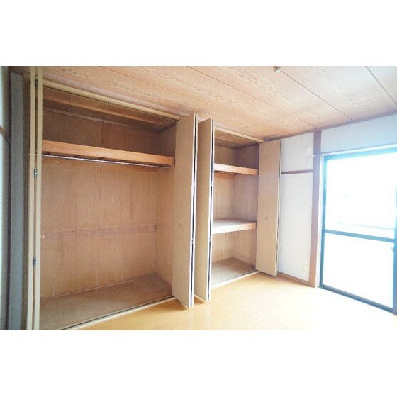 ツインピアⅡの物件内観写真