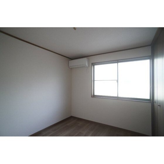 ツインピアⅡの物件内観写真