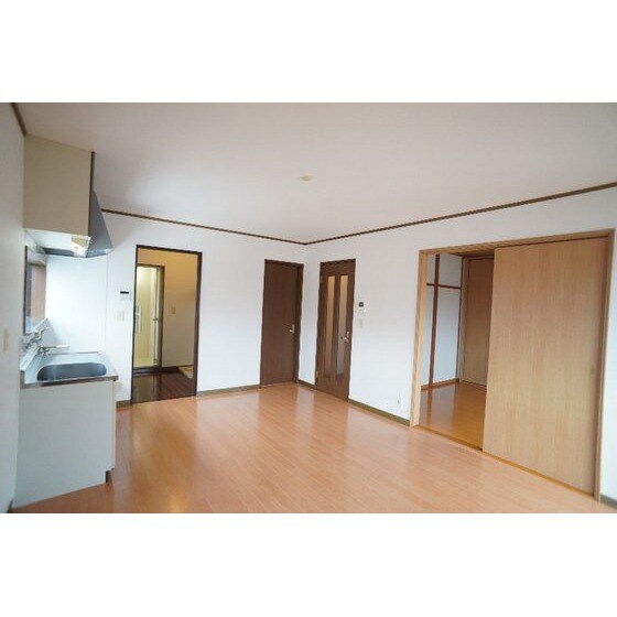 ツインピアⅡの物件内観写真