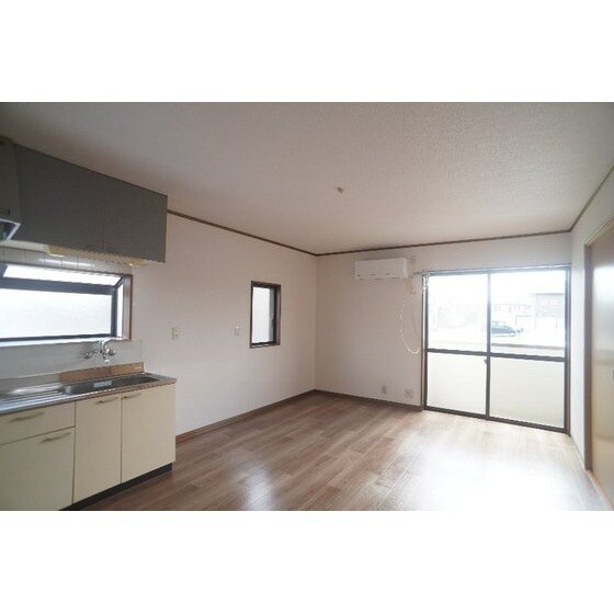 ツインピアⅡの物件内観写真