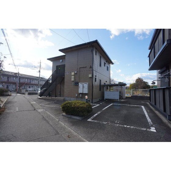 エミネンスの物件外観写真