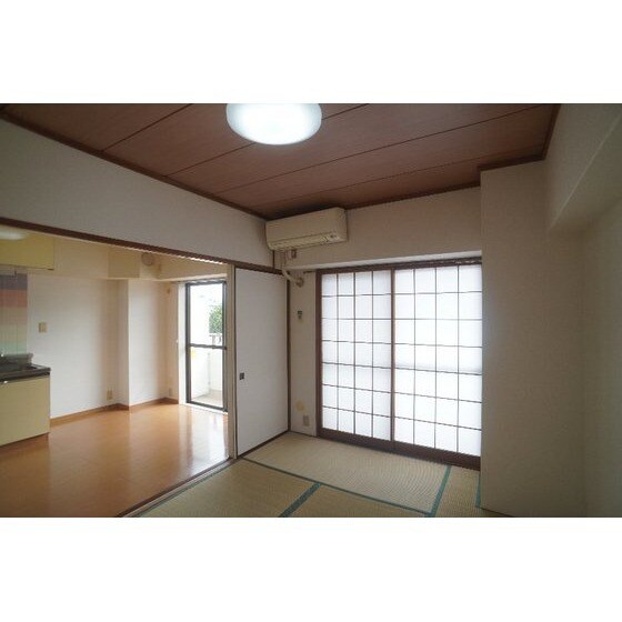 アーバンヒルズ・Ｆの物件内観写真