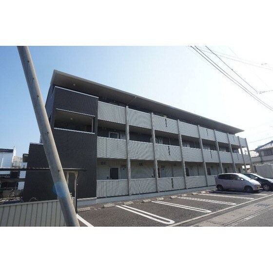 シルキーコートの物件外観写真