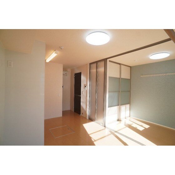 シルキーコートの物件内観写真