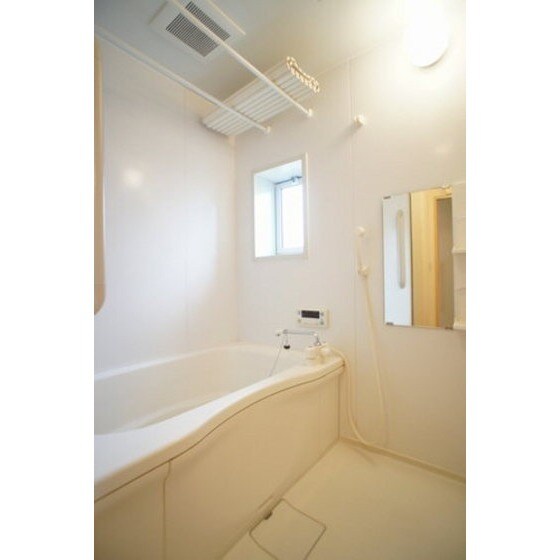 チュイルＡ・Ｂの物件内観写真