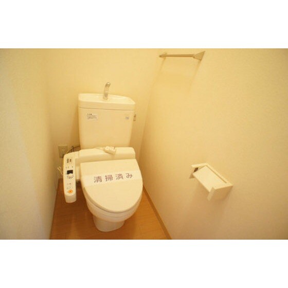 チュイルＡ・Ｂの物件内観写真