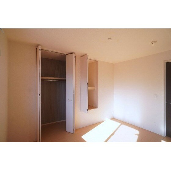 スクエア　Ａの物件内観写真