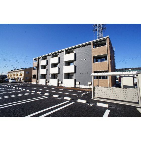 メゾン　ファミールⅠの物件外観写真