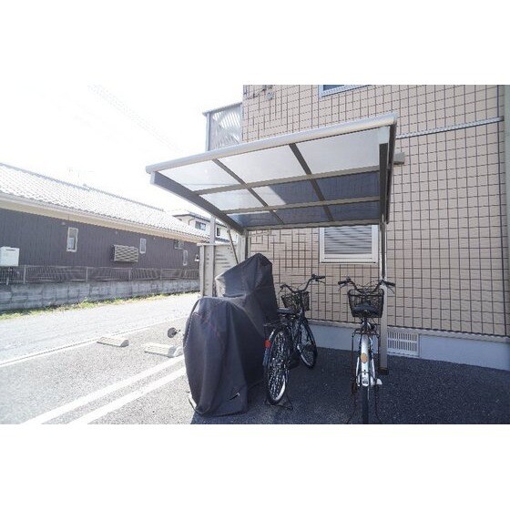 カーサ・ミラの物件外観写真