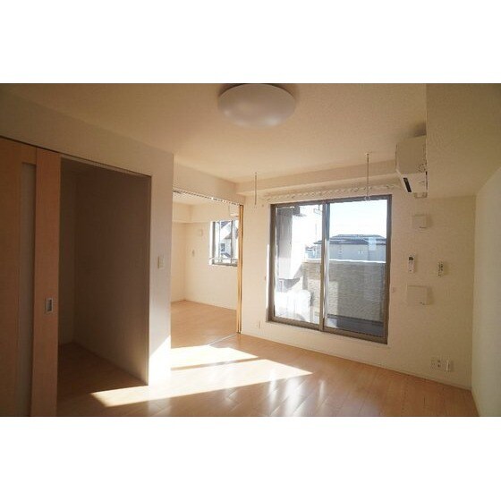 グラン・ソレイユの物件内観写真