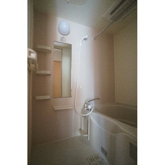 レイ・アンジュの物件内観写真