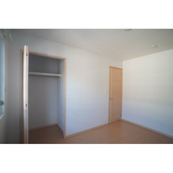 レイ・アンジュの物件内観写真