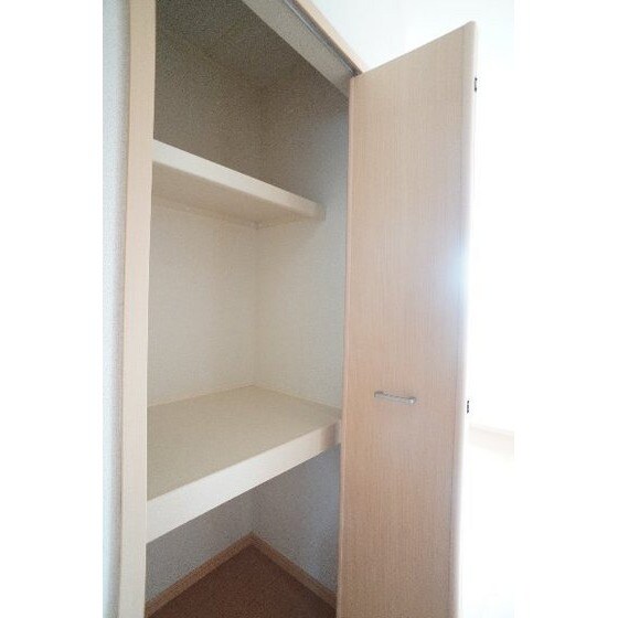 レイ・アンジュの物件内観写真