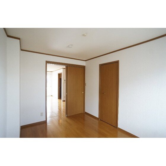 パイン　ヴィレッジＡの物件内観写真