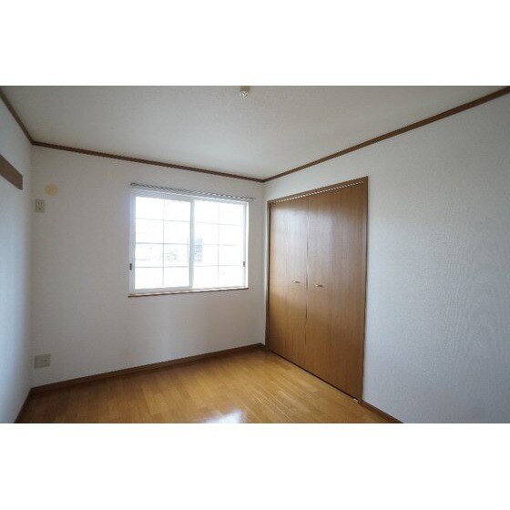 パイン　ヴィレッジＡの物件内観写真