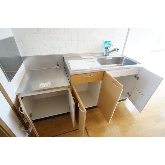 パイン　ヴィレッジＡの物件内観写真