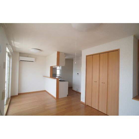 ドルチェ　ローザⅠの物件内観写真