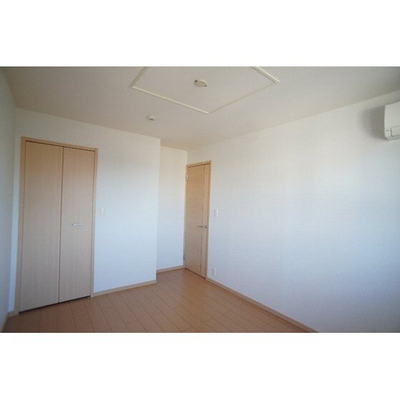 グラン・ソレイユⅠの物件内観写真